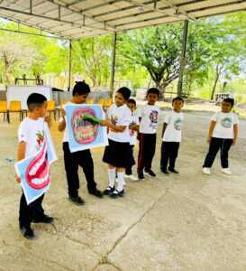 FACILITADORES INFANTILES PROMUEVEN HÁBITOS SALUDABLES EN CENTROS EDUCATIVOS